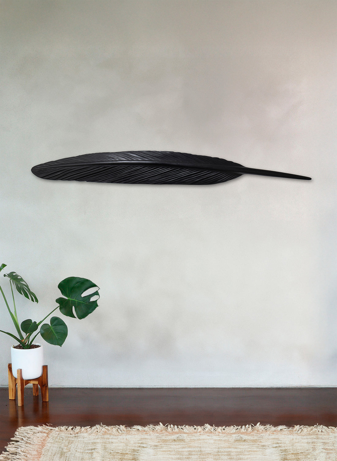 Tūī Swamp Kauri Feather 2515mm