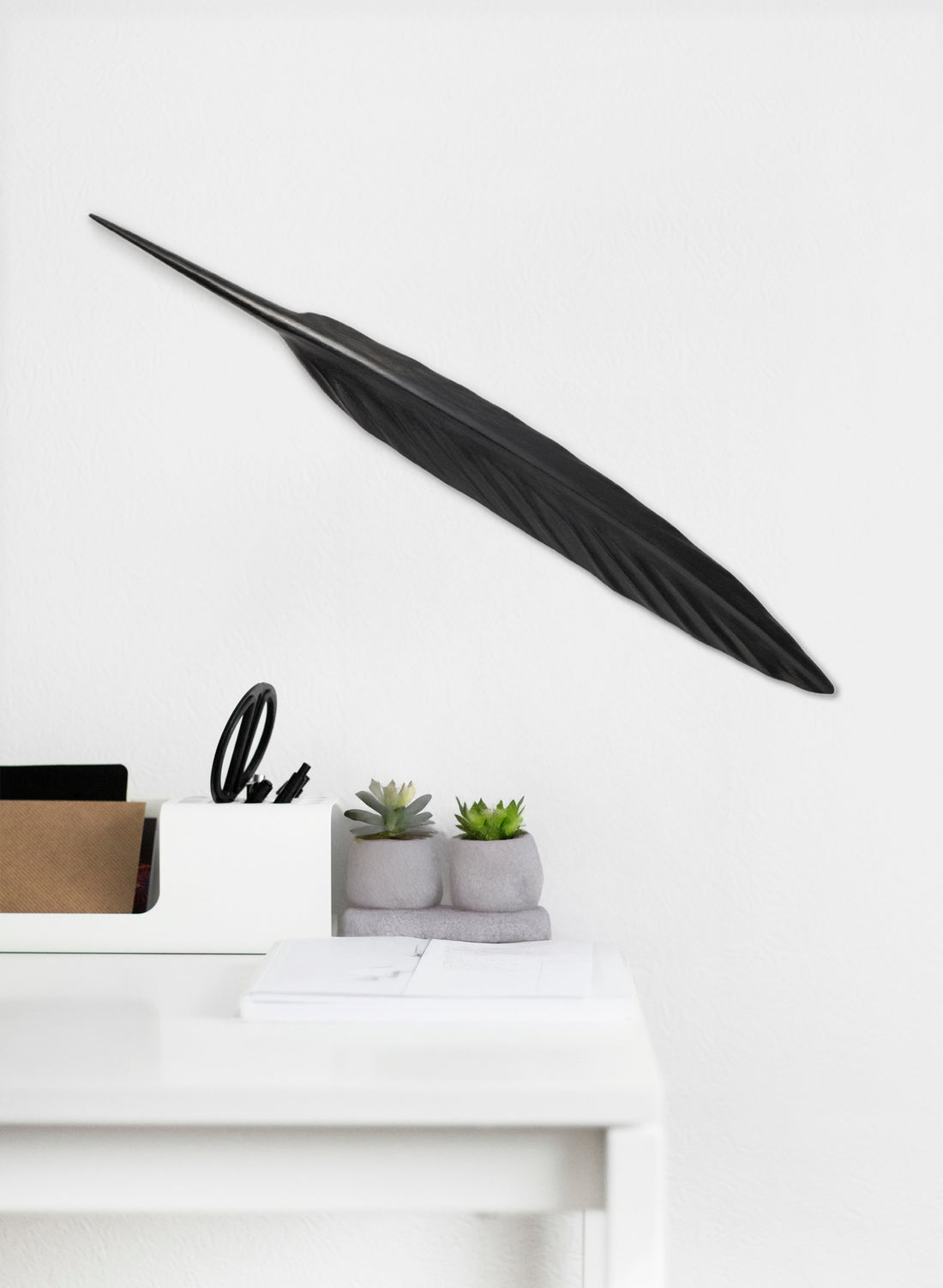 Tūī Swamp Kauri Feather 630mm