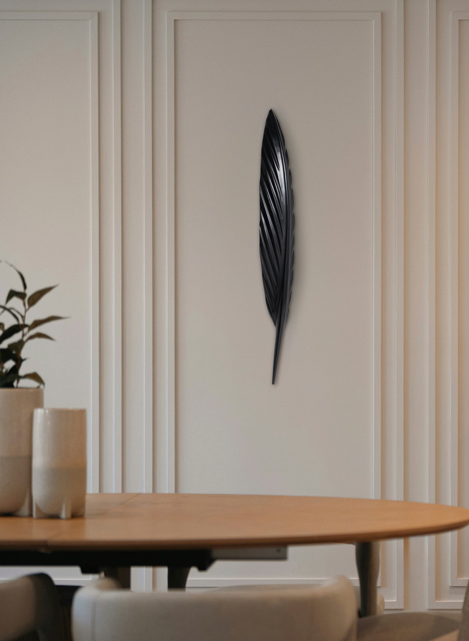 Tūī Mātai Feather 710mm