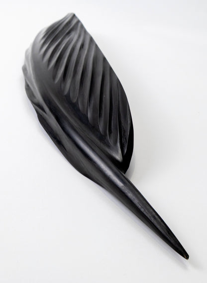 Tūī Swamp Kauri Feather 687mm