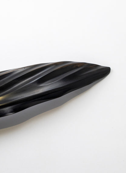Tūī Swamp Kauri Feather 525mm