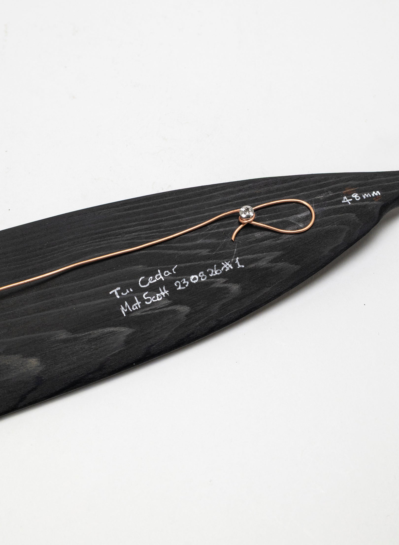 Tūī Feather Cedar 480mm