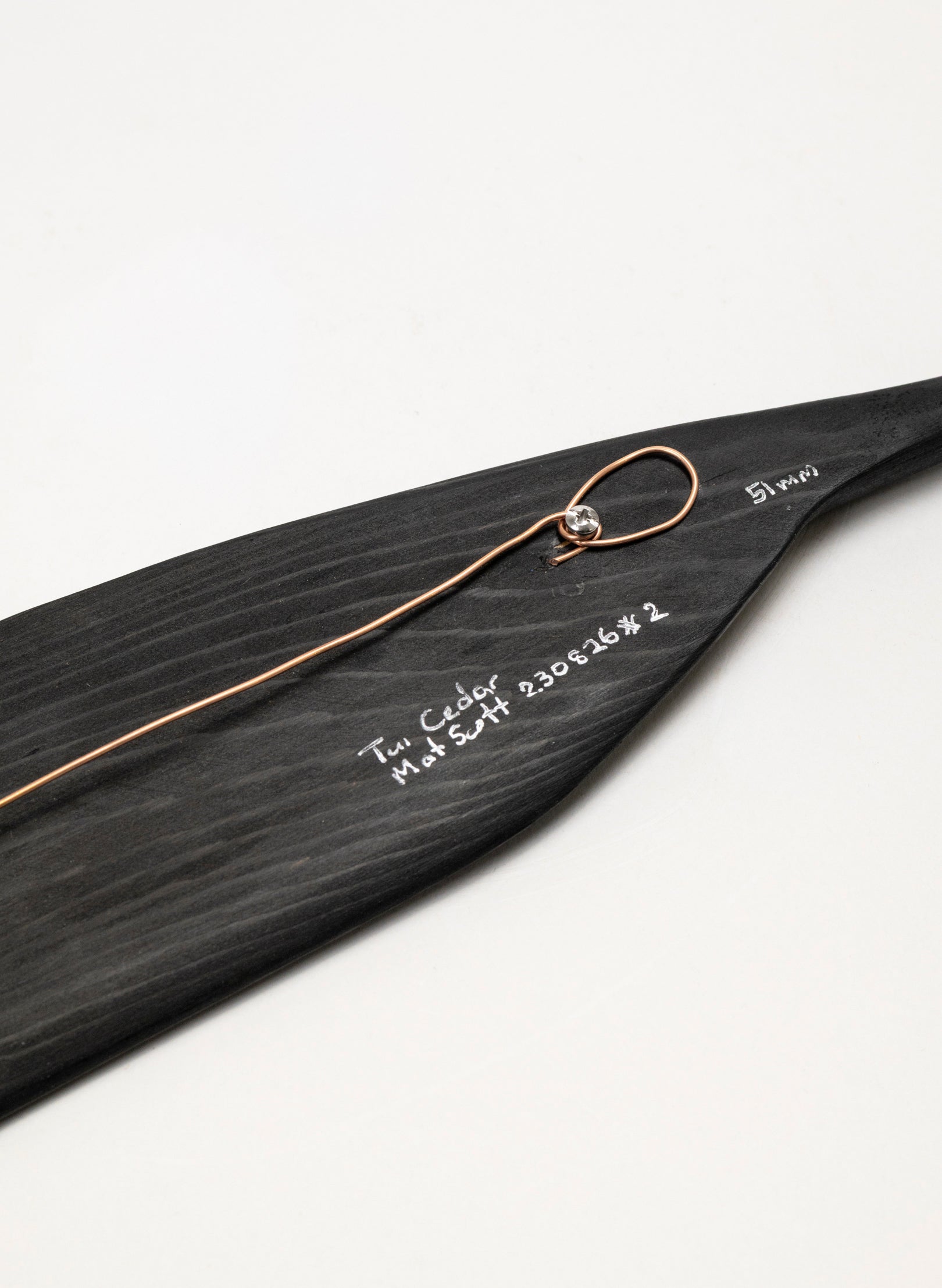 Tūī Feather Cedar 510mm