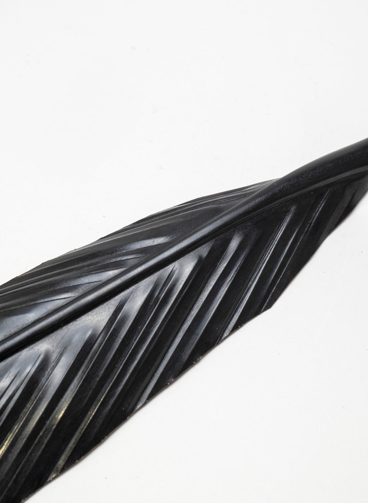 Tui Copper Feather 545mm