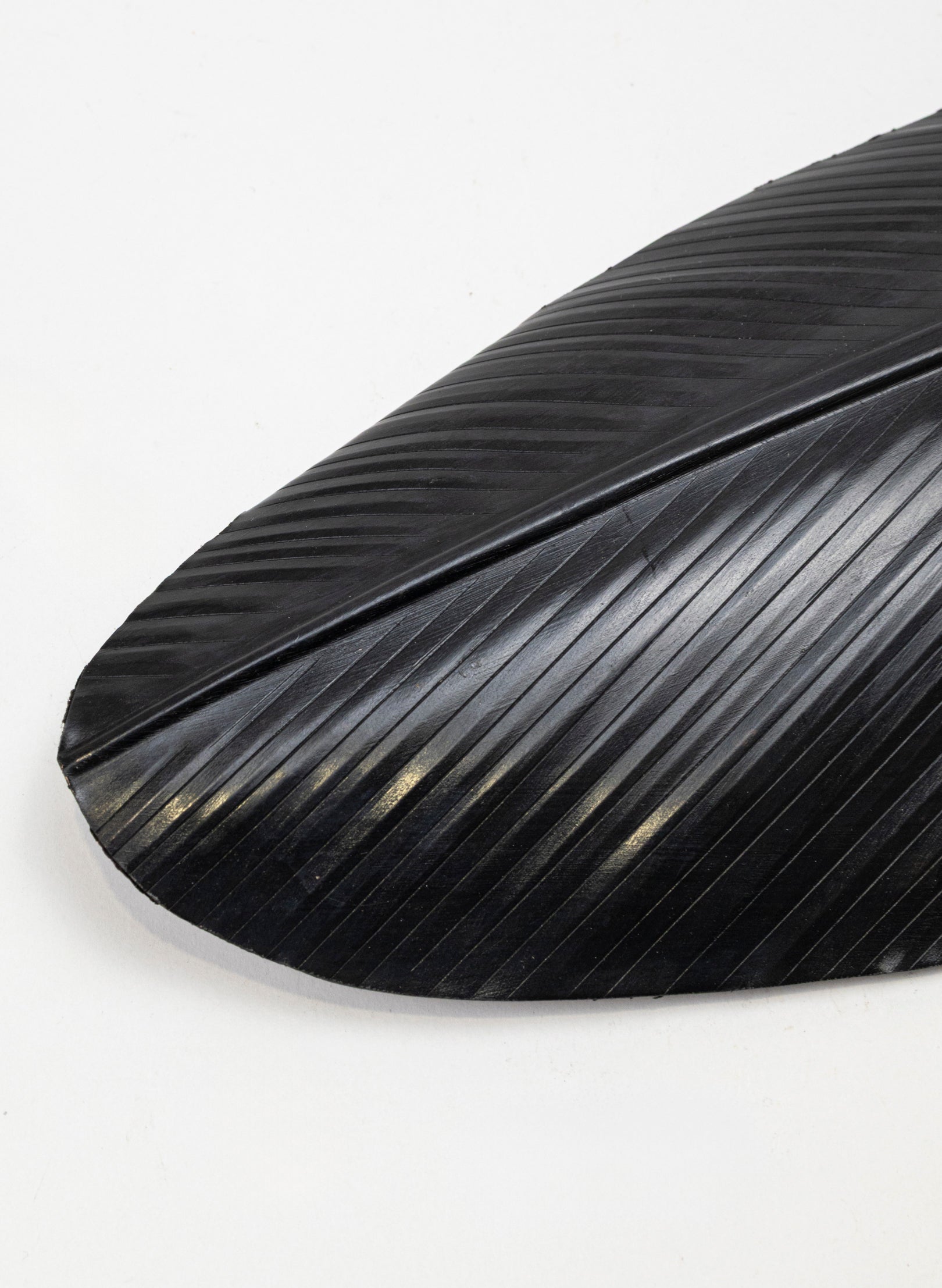 Tui Copper Feather 560mm