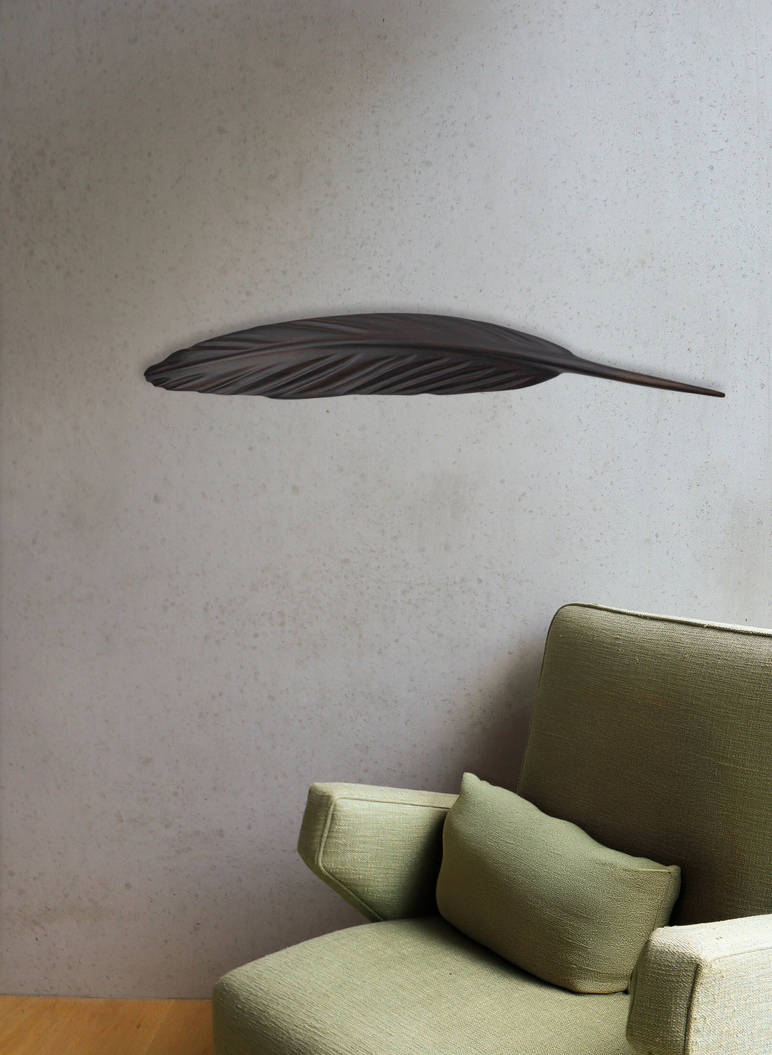 Tui Feather 755mm - Black Swamp Kauri