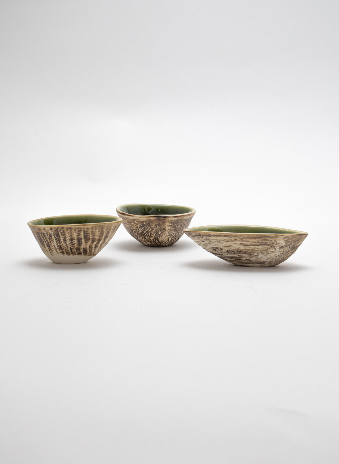 Boxed Set of 3 Shell Dipping Bowls - Green