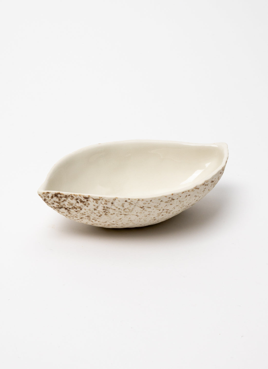 Small Seed Pod Dish - Natural