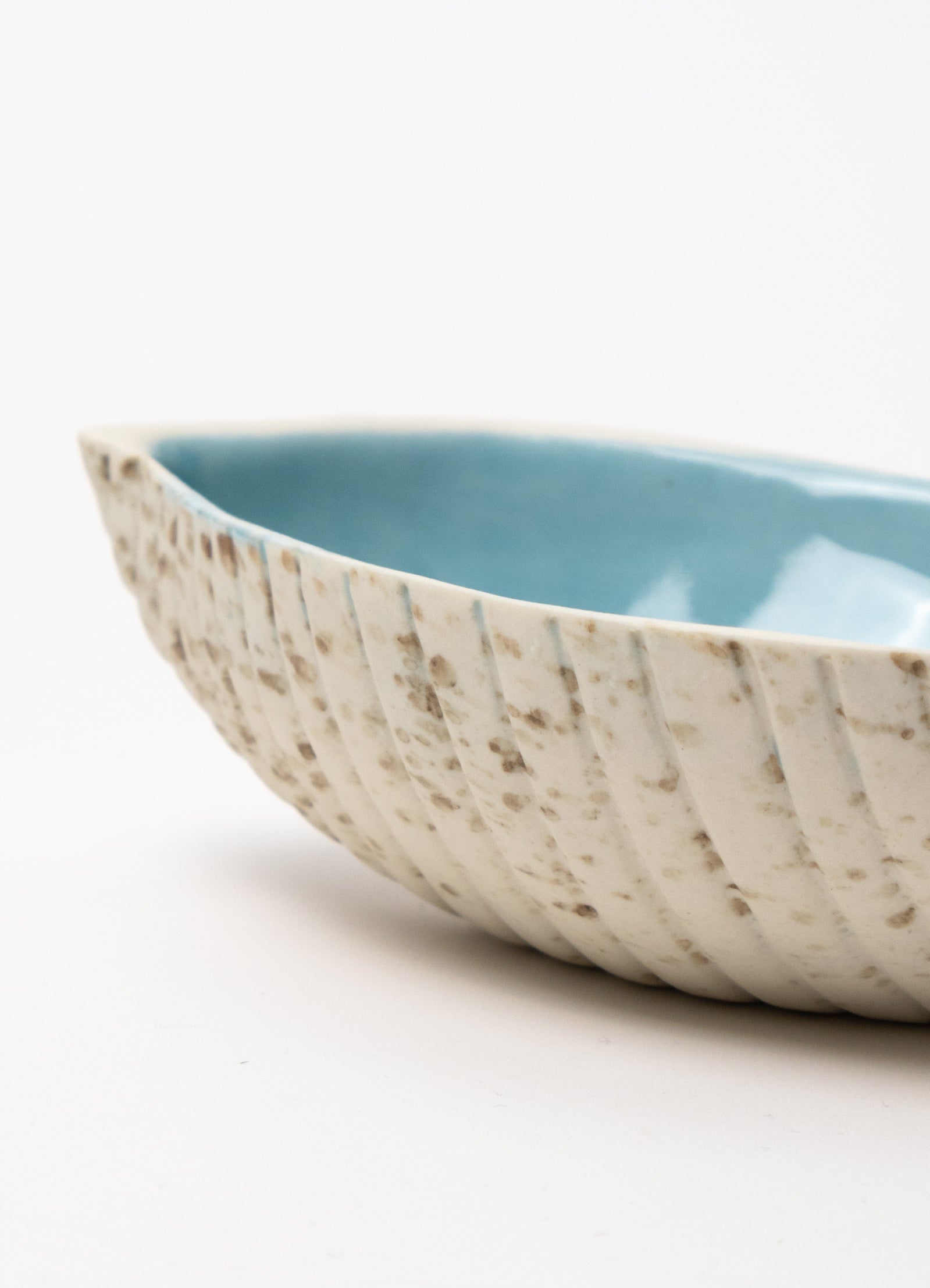 Small Seed Pod Dish - Aqua