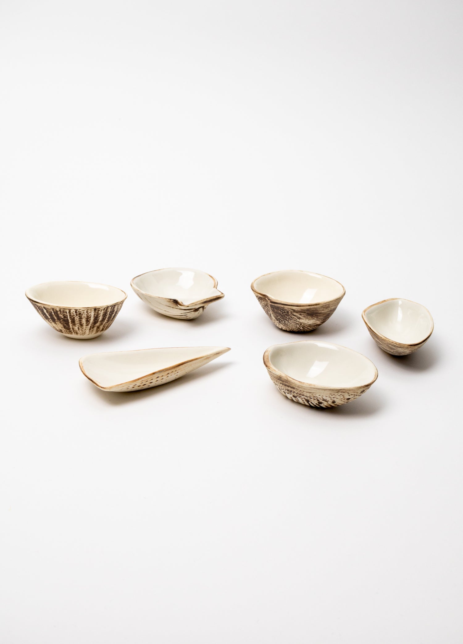 Boxed Set of 6 Shell Dipping Bowls - Natural
