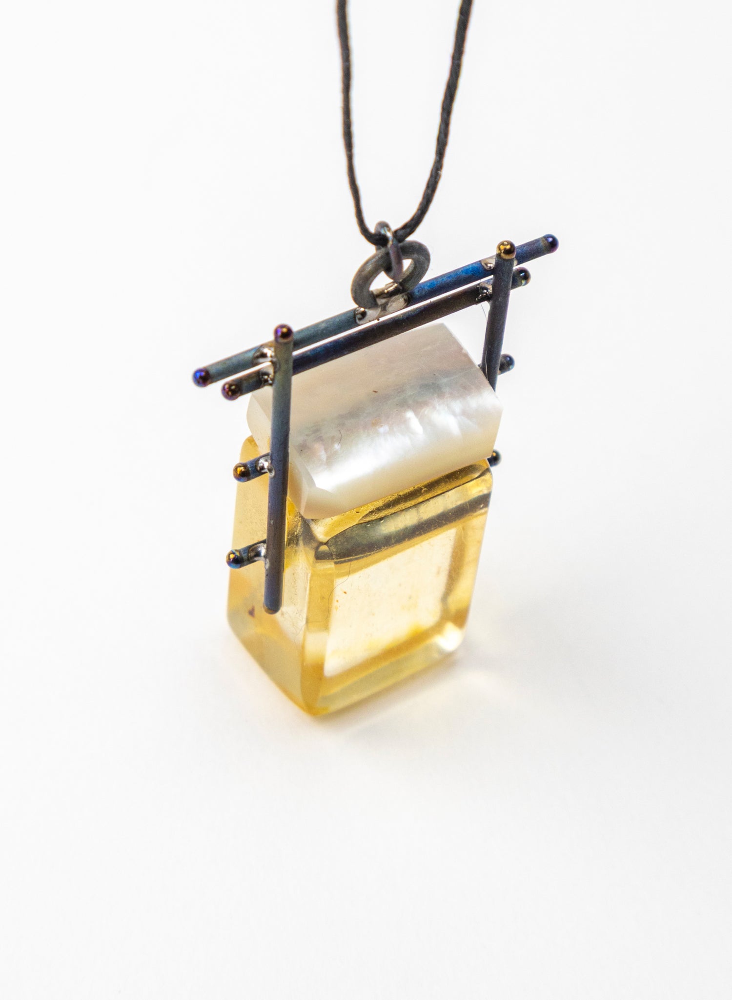 Mother of Pearl, NZ Kauri Gum Necklace