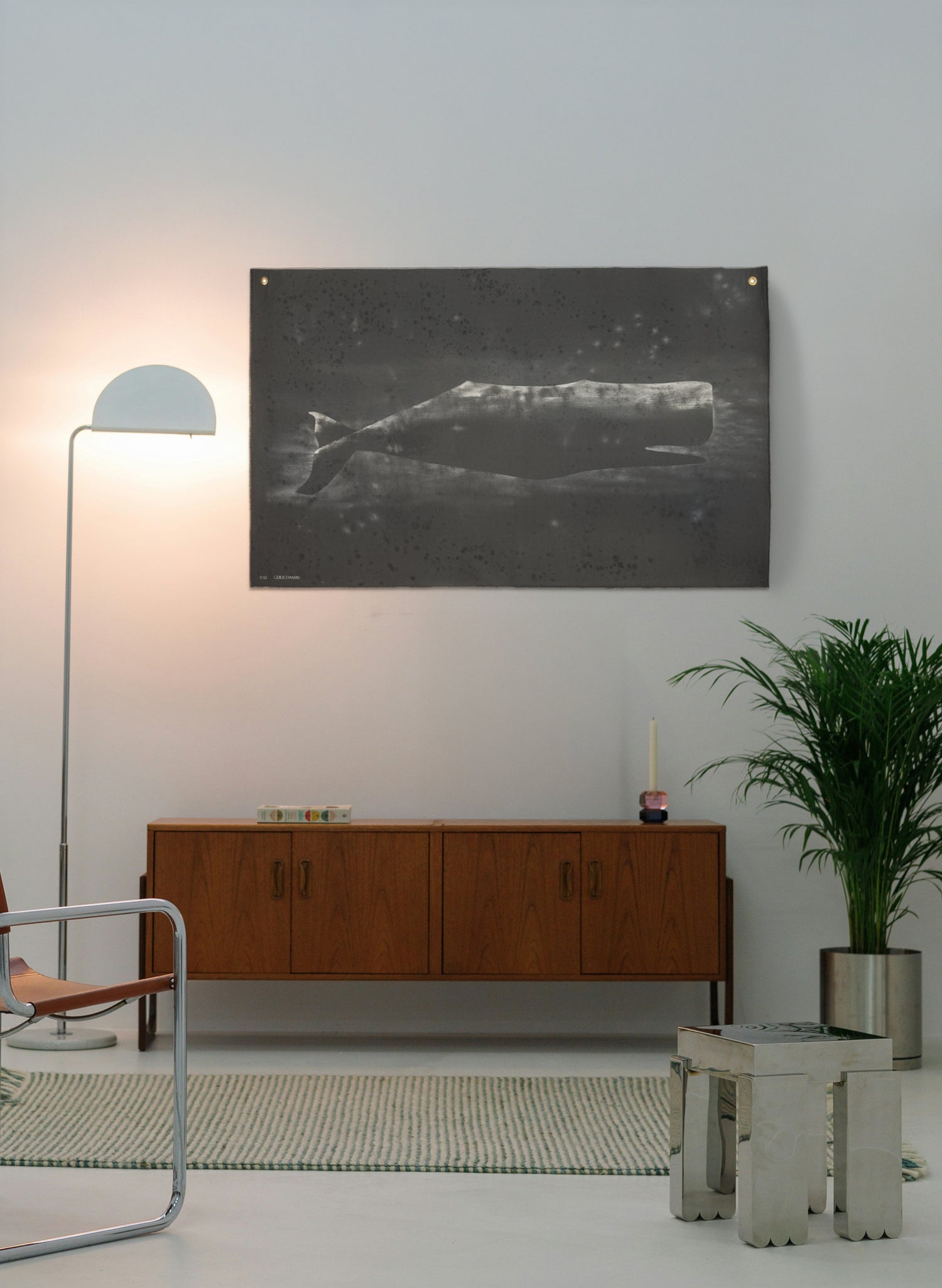 Large Heavy Whale Flag 2/12