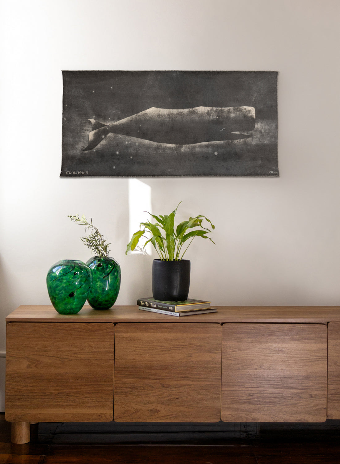 Small Heavy Whale Flag 29/30