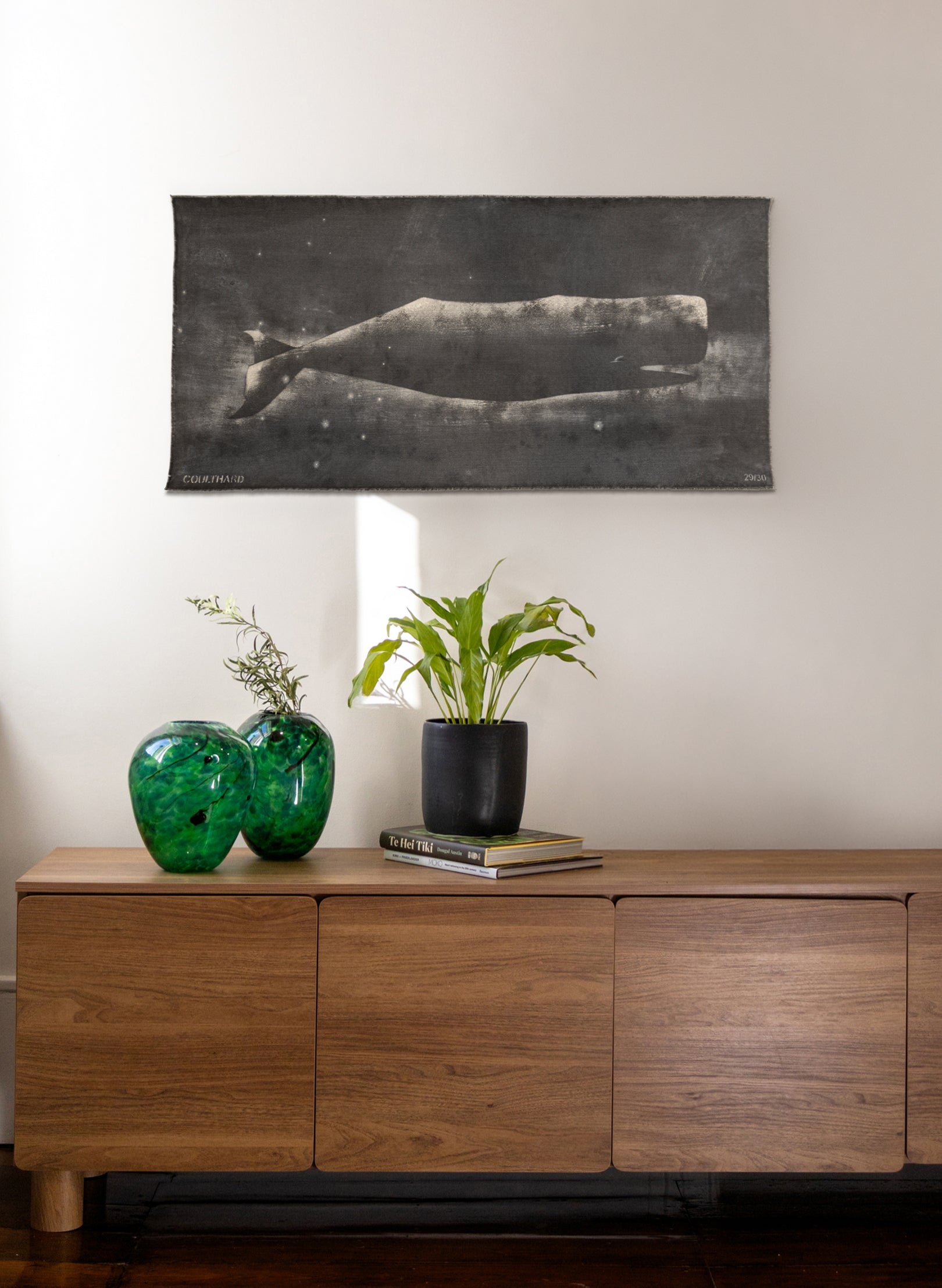 Small Heavy Whale Flag 29/30