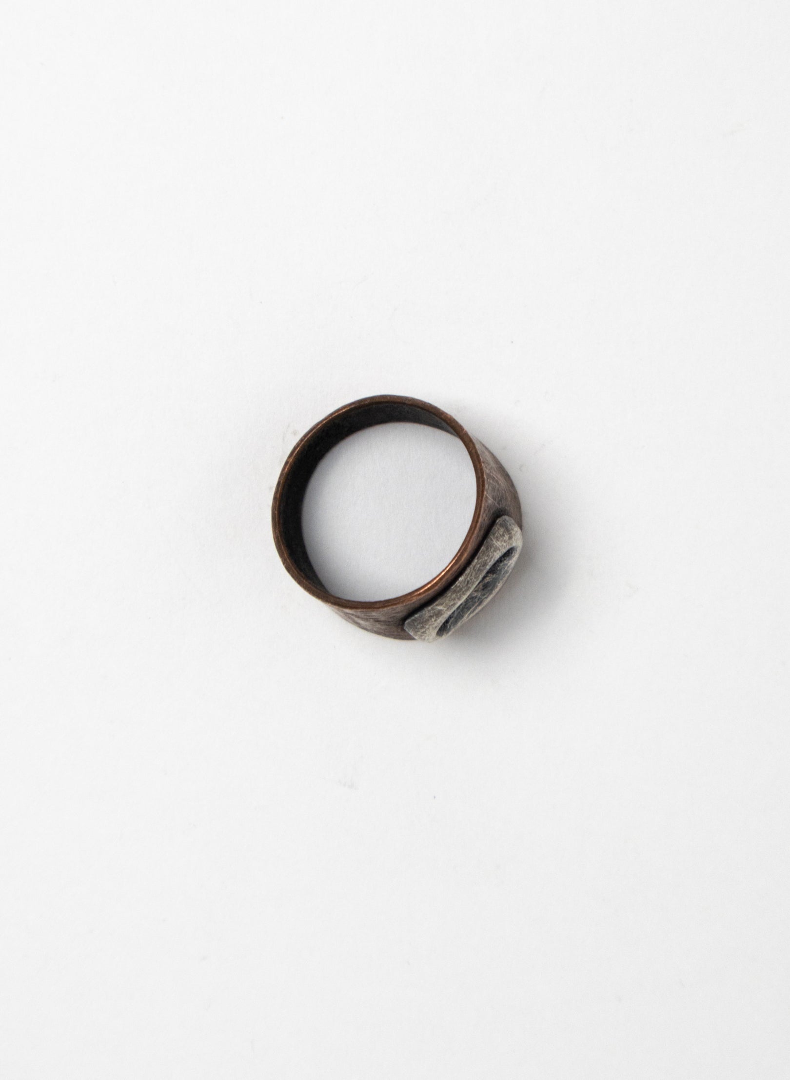 Rivet Ring