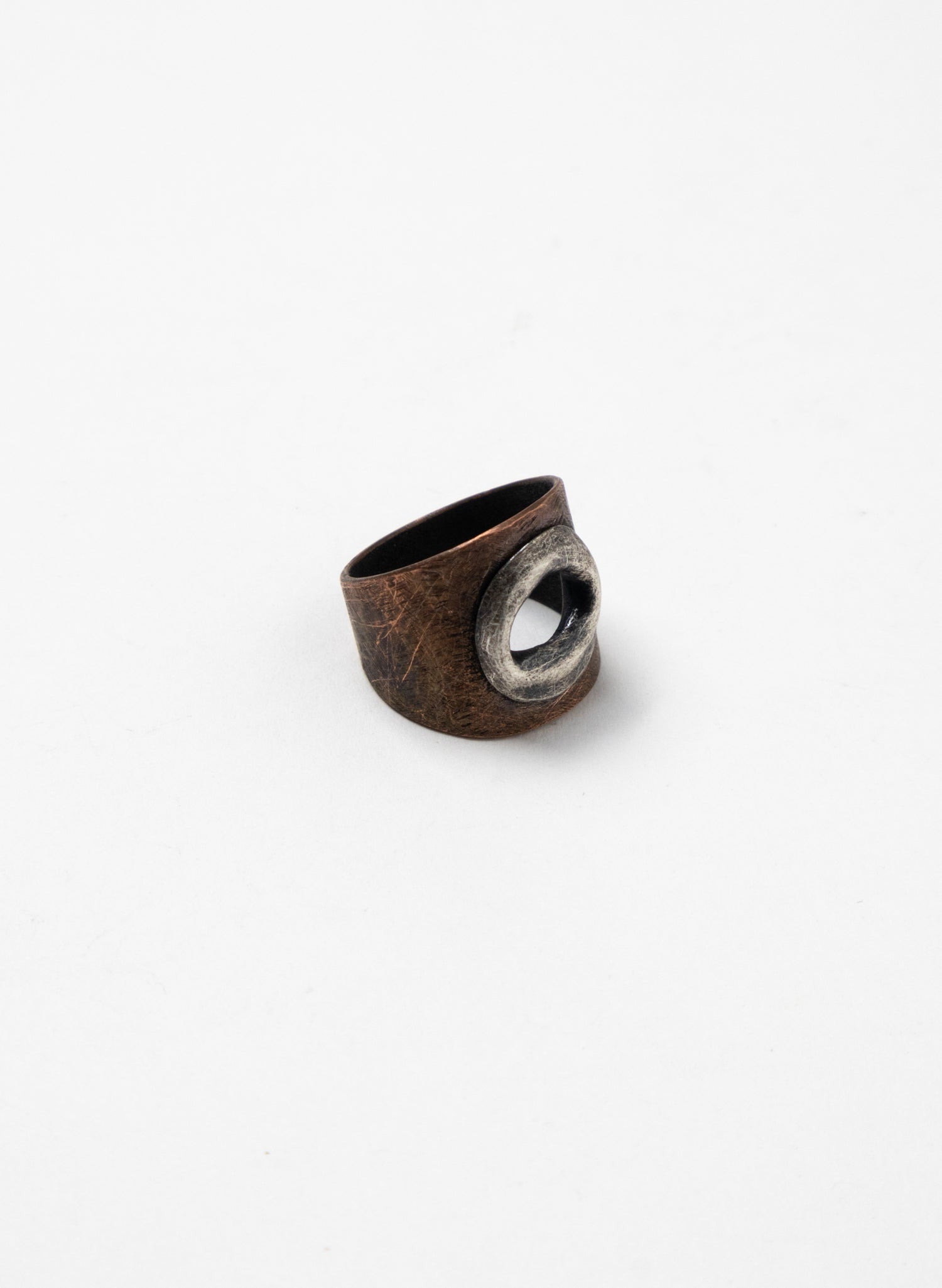 Rivet Ring