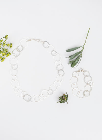 Round Small Link Bracelet