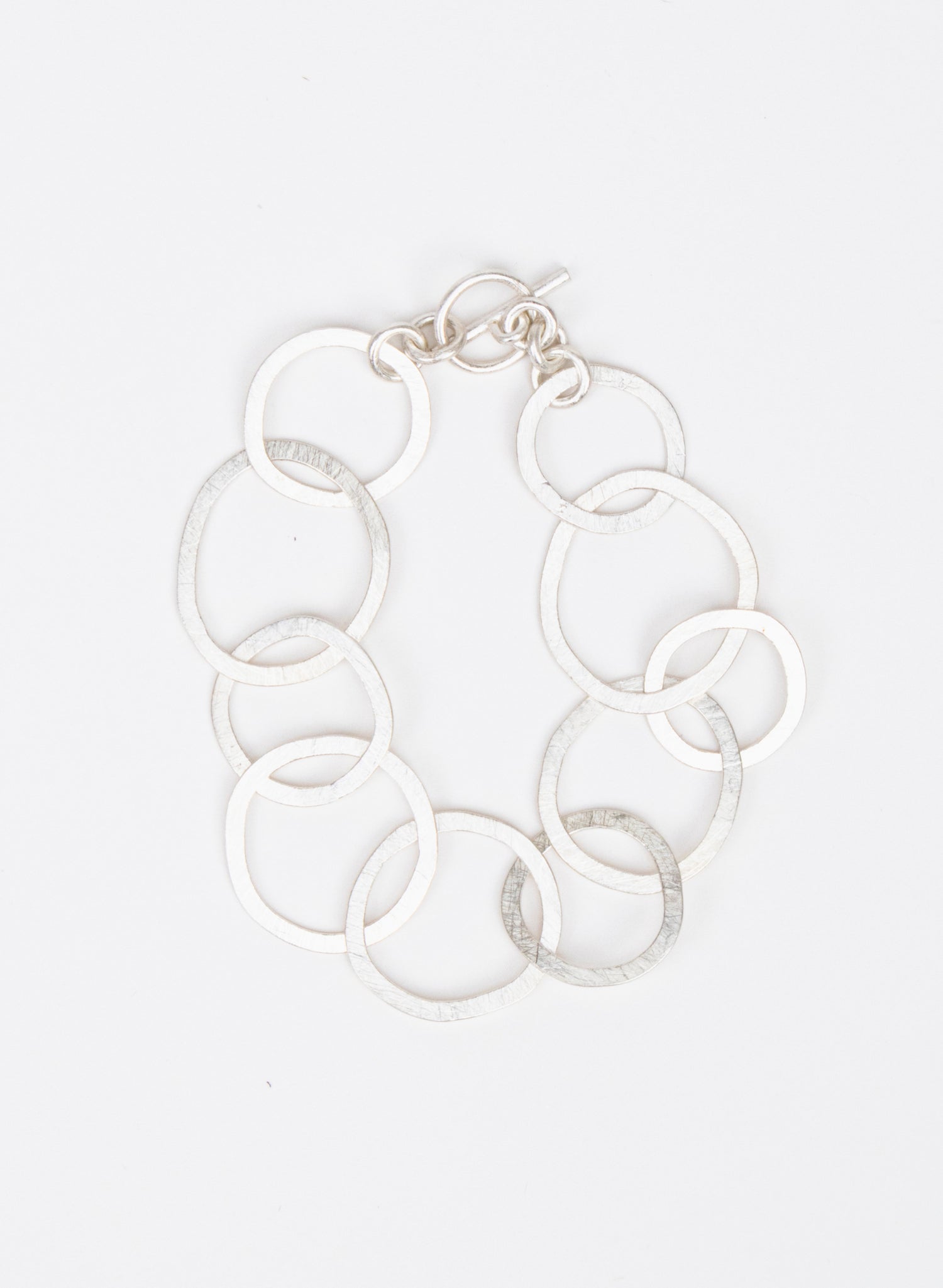 Round Small Link Bracelet