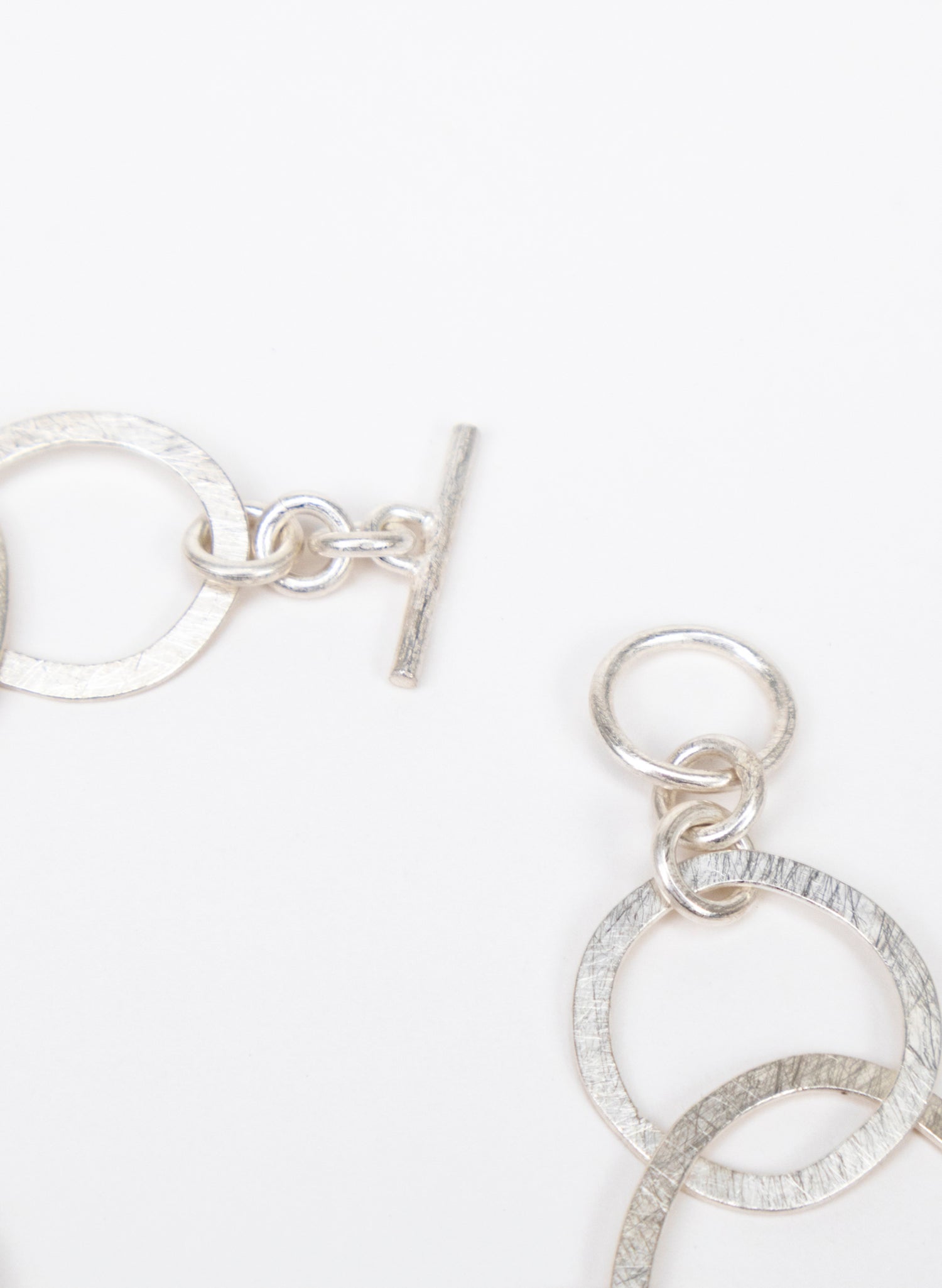 Round Small Link Bracelet