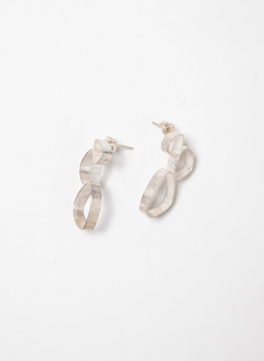 Hollow 3 Pebble Earrings