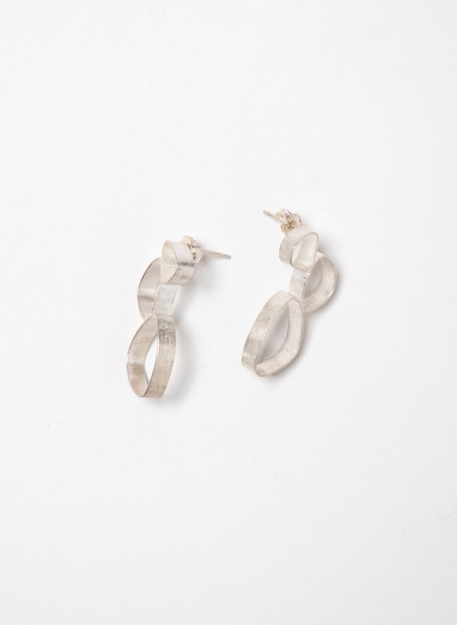 Hollow 3 Pebble Earrings