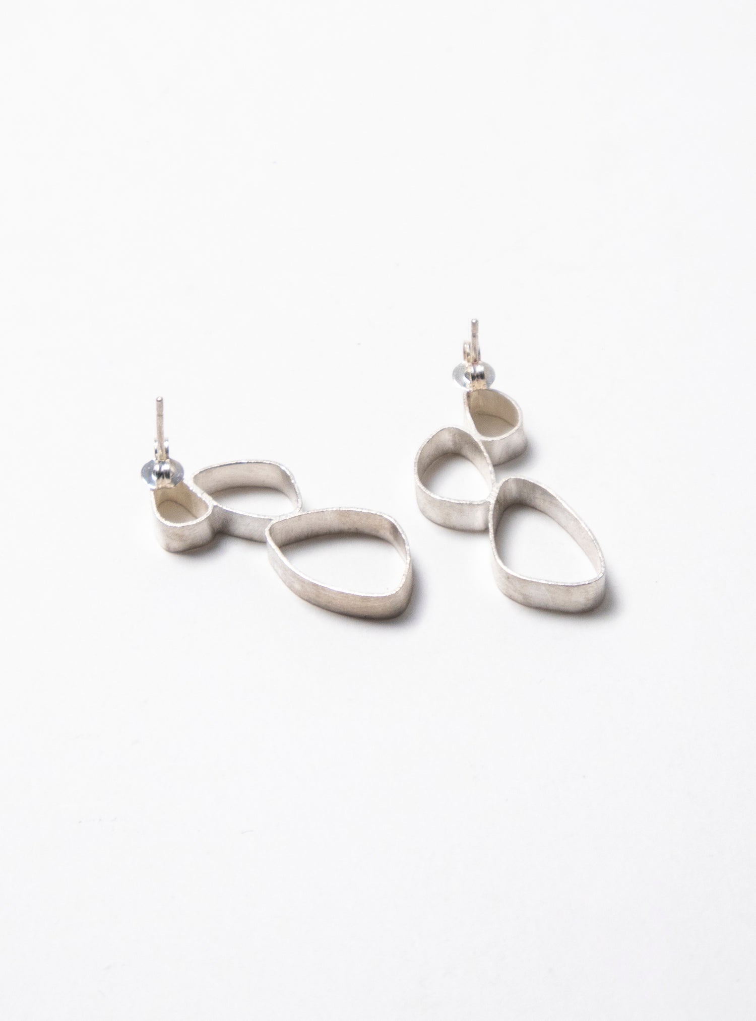 Hollow 3 Pebble Earrings