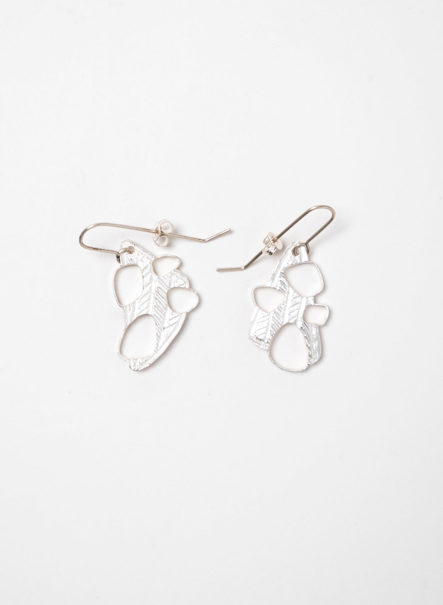 Hollow 4 Pebble Earrings