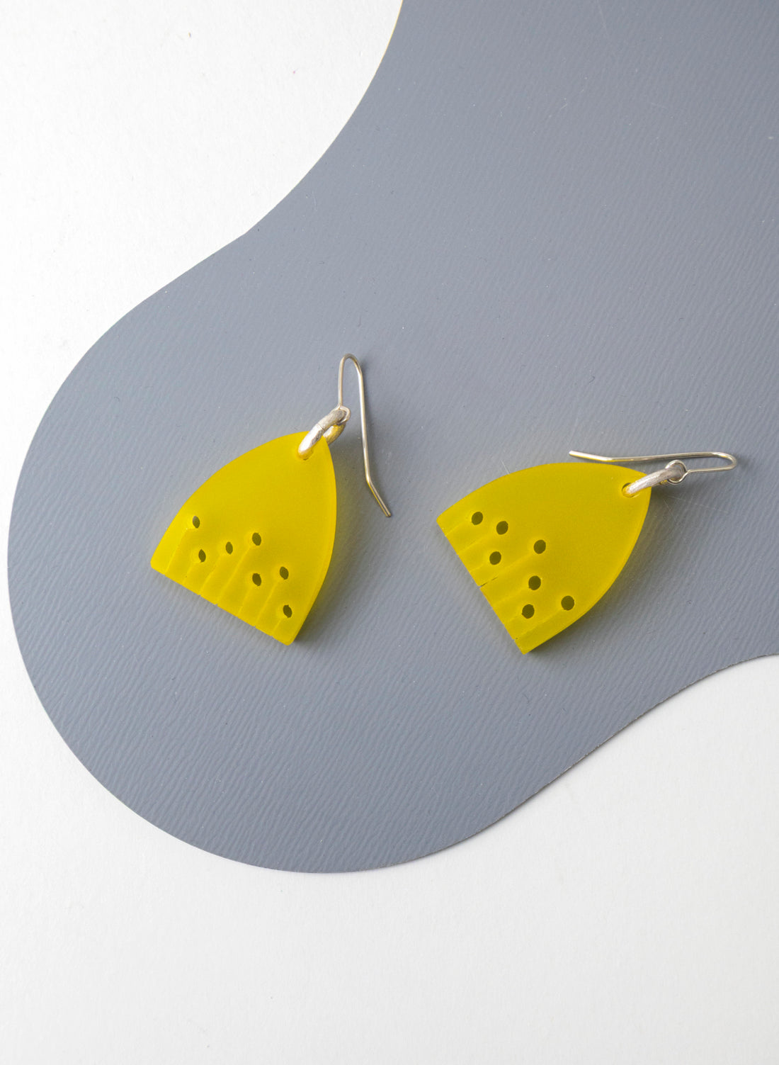 Perspex Poppy Earrings