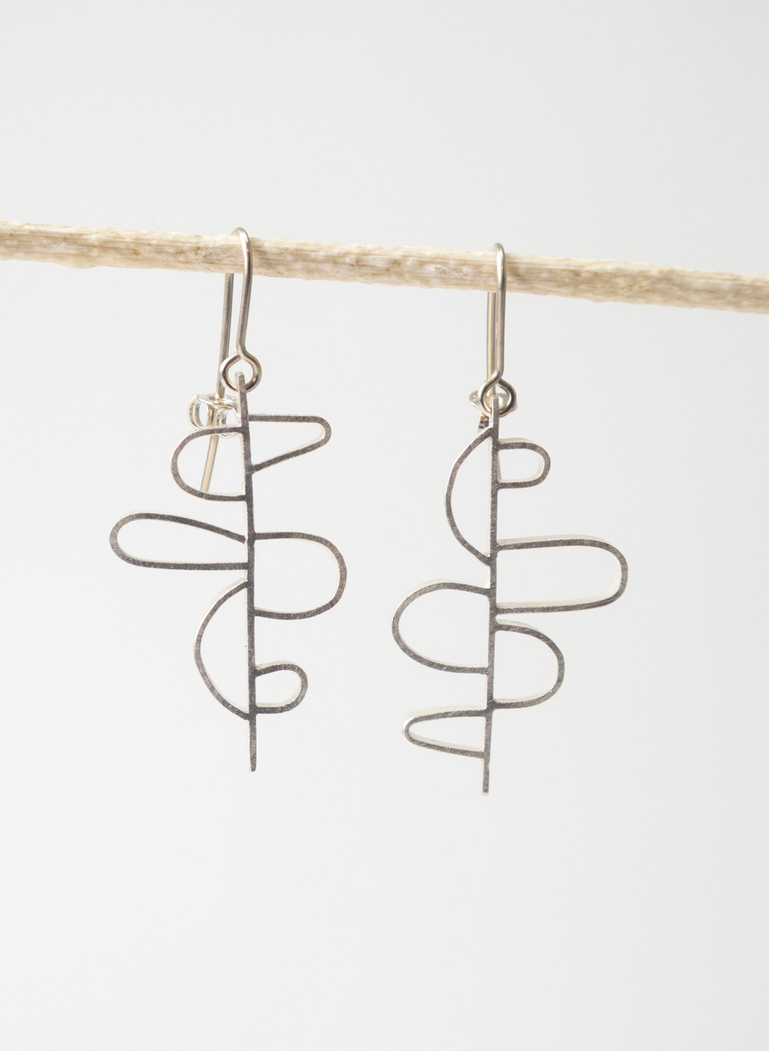 Curved Elements Earrings