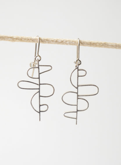 Curved Elements Earrings