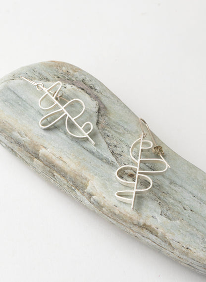 Curved Elements Earrings