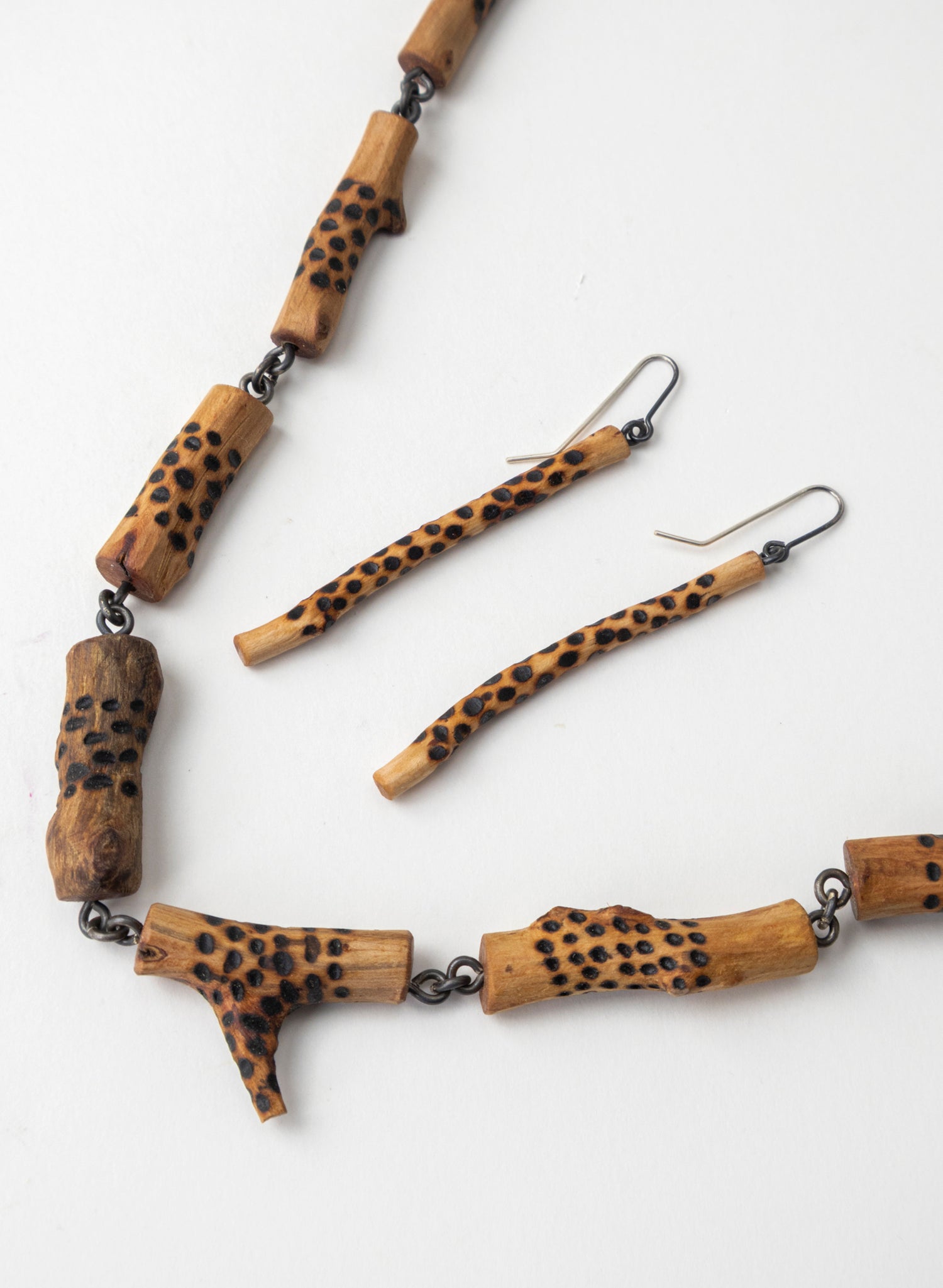 Twig Poker Dots Earrings