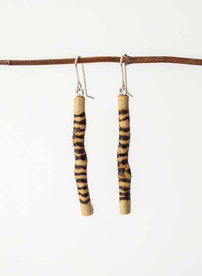 Twig Poker Dots Earrings