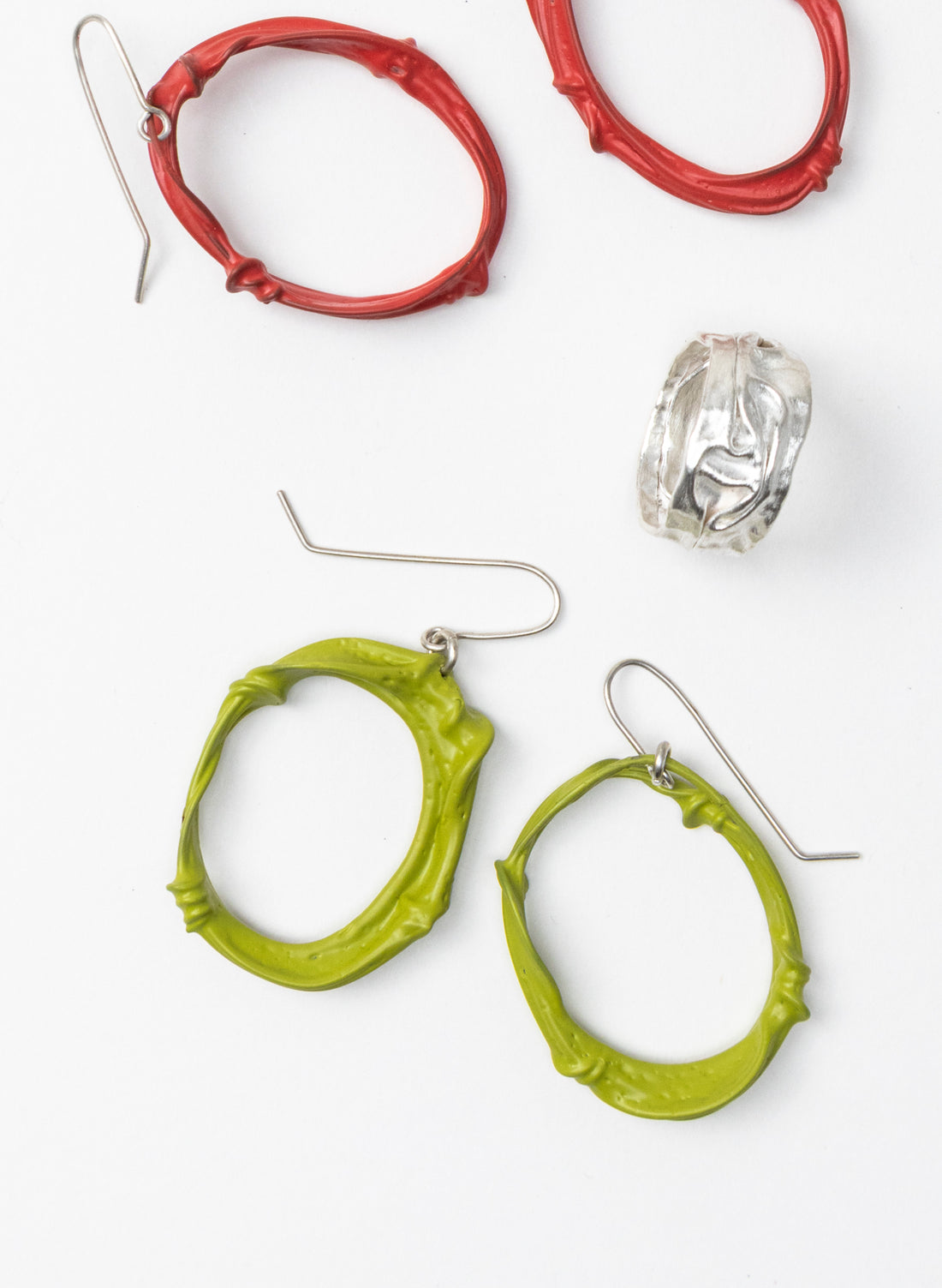 Twist And Turn Oval Earrings