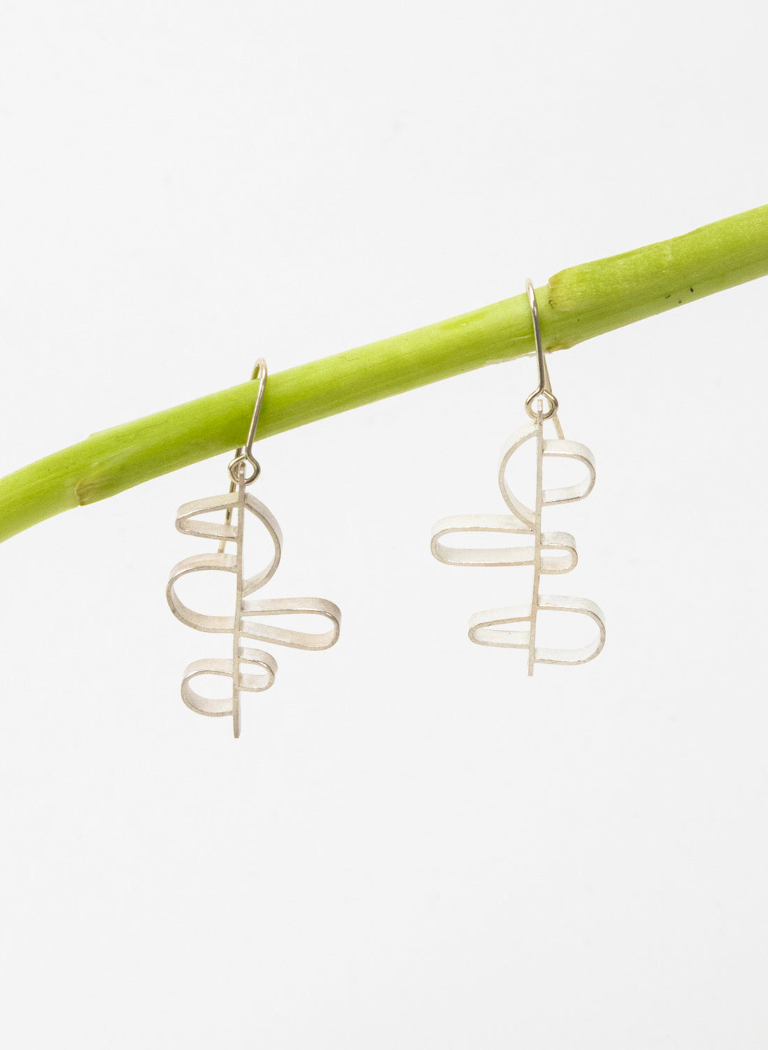 Curved Elements Earrings