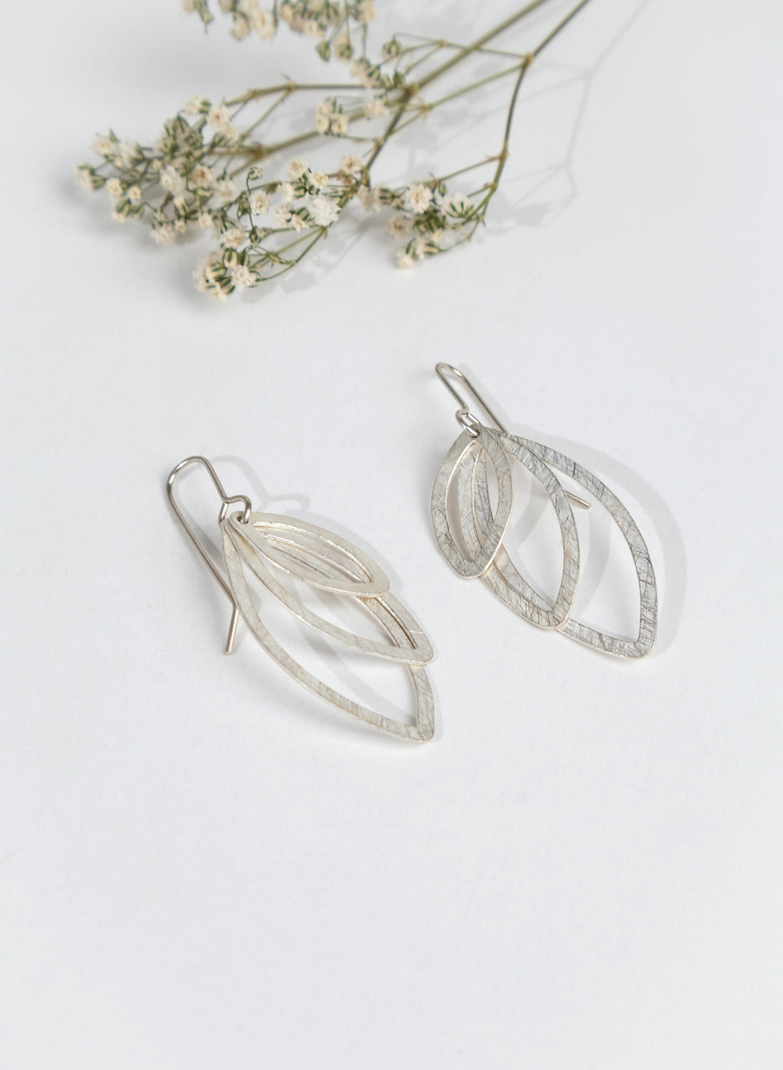 Swinging Point Earring - Sterling Silver