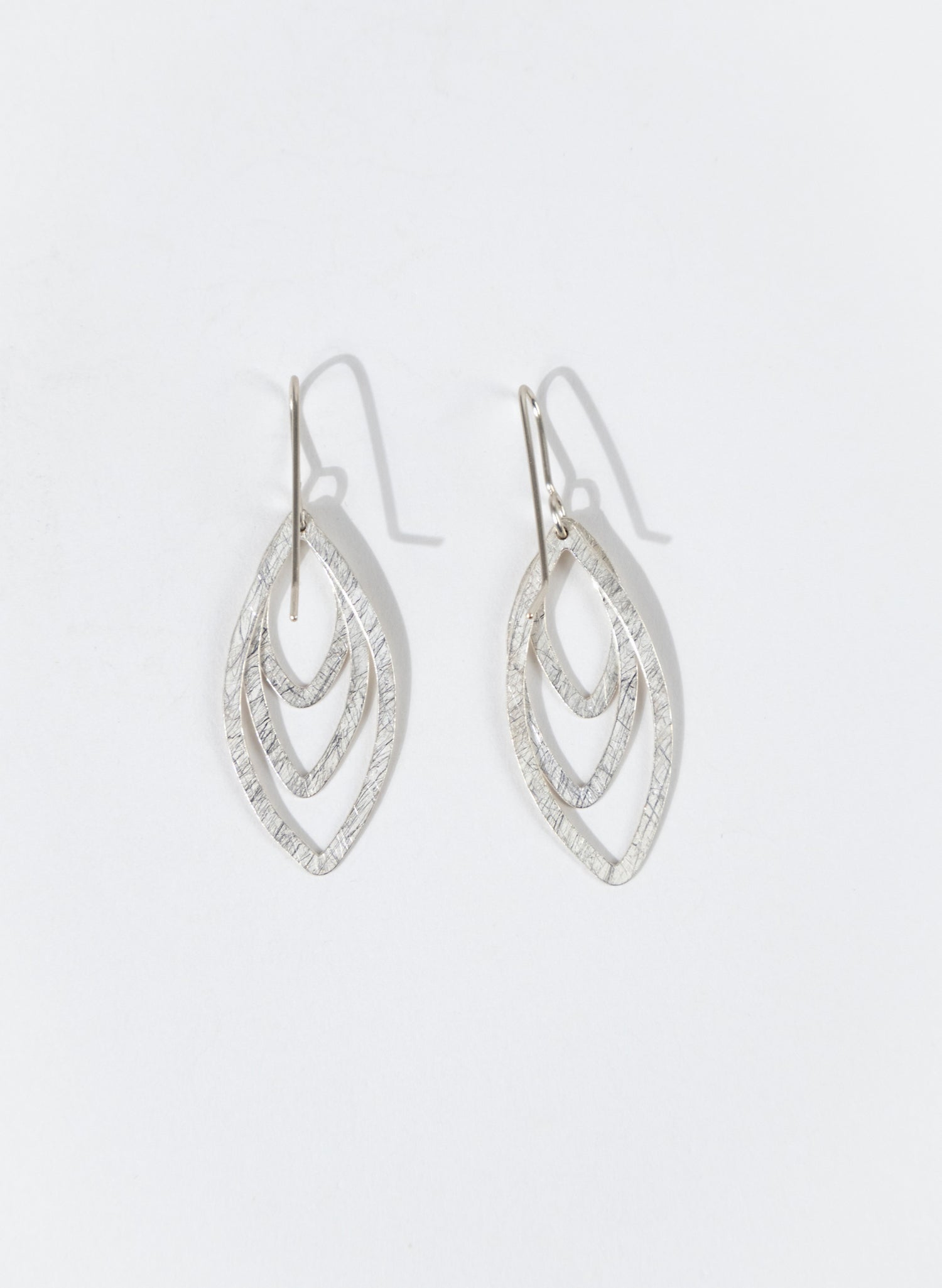 Swinging Point Earring - Sterling Silver