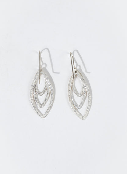 Swinging Point Earring - Sterling Silver