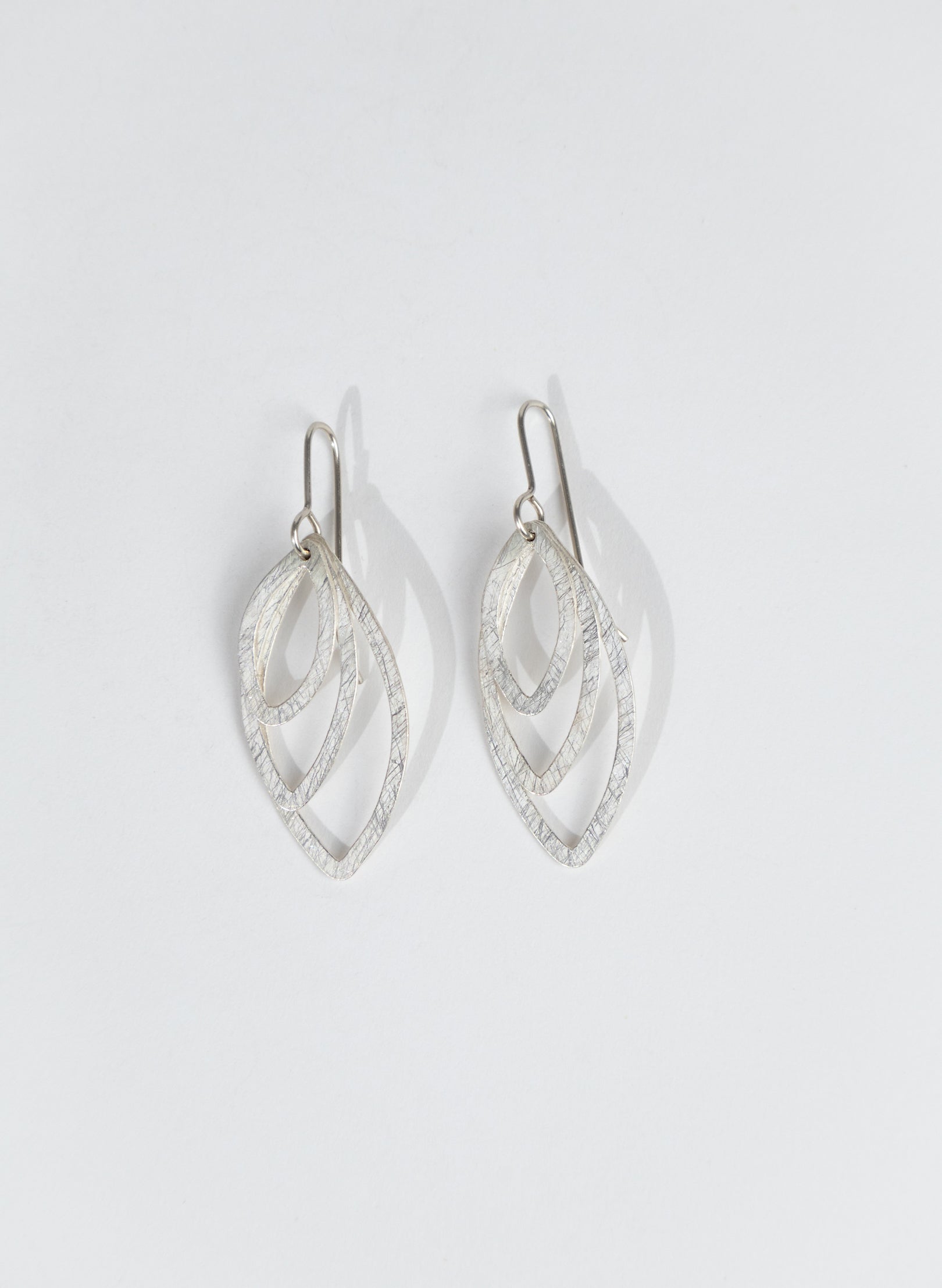 Swinging Point Earring - Sterling Silver