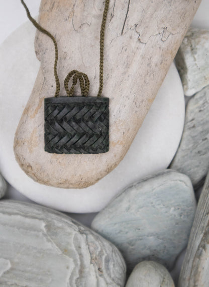 Pounamu Kete Pendant
