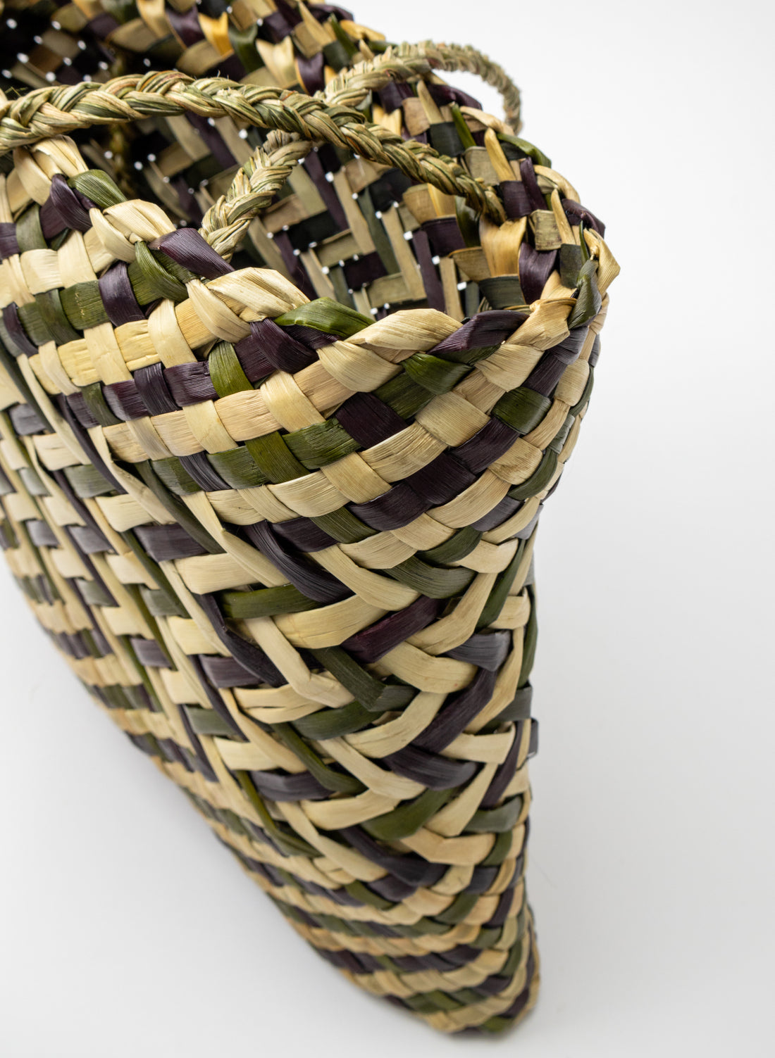 Kete - Green, Black and Natural