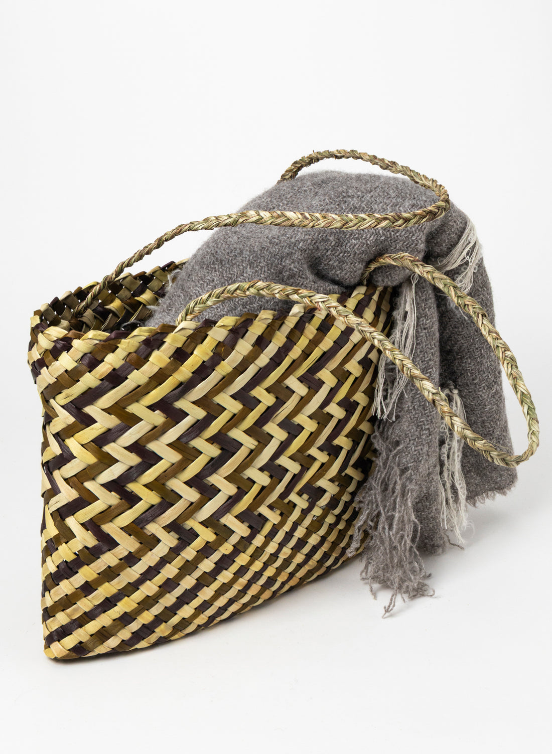 Kete - Black, OIive and Natural