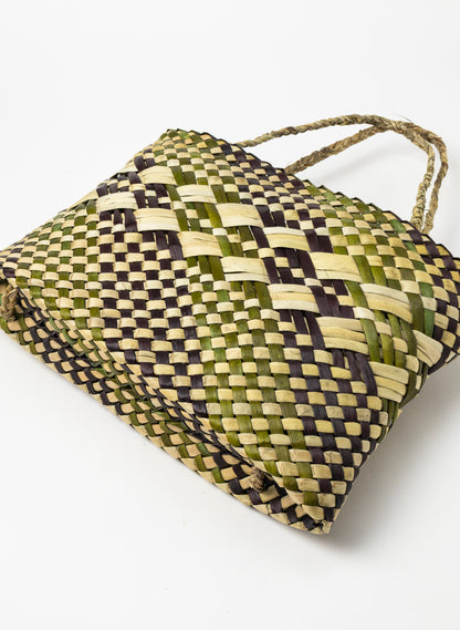 Kete - Black, Green and Natural