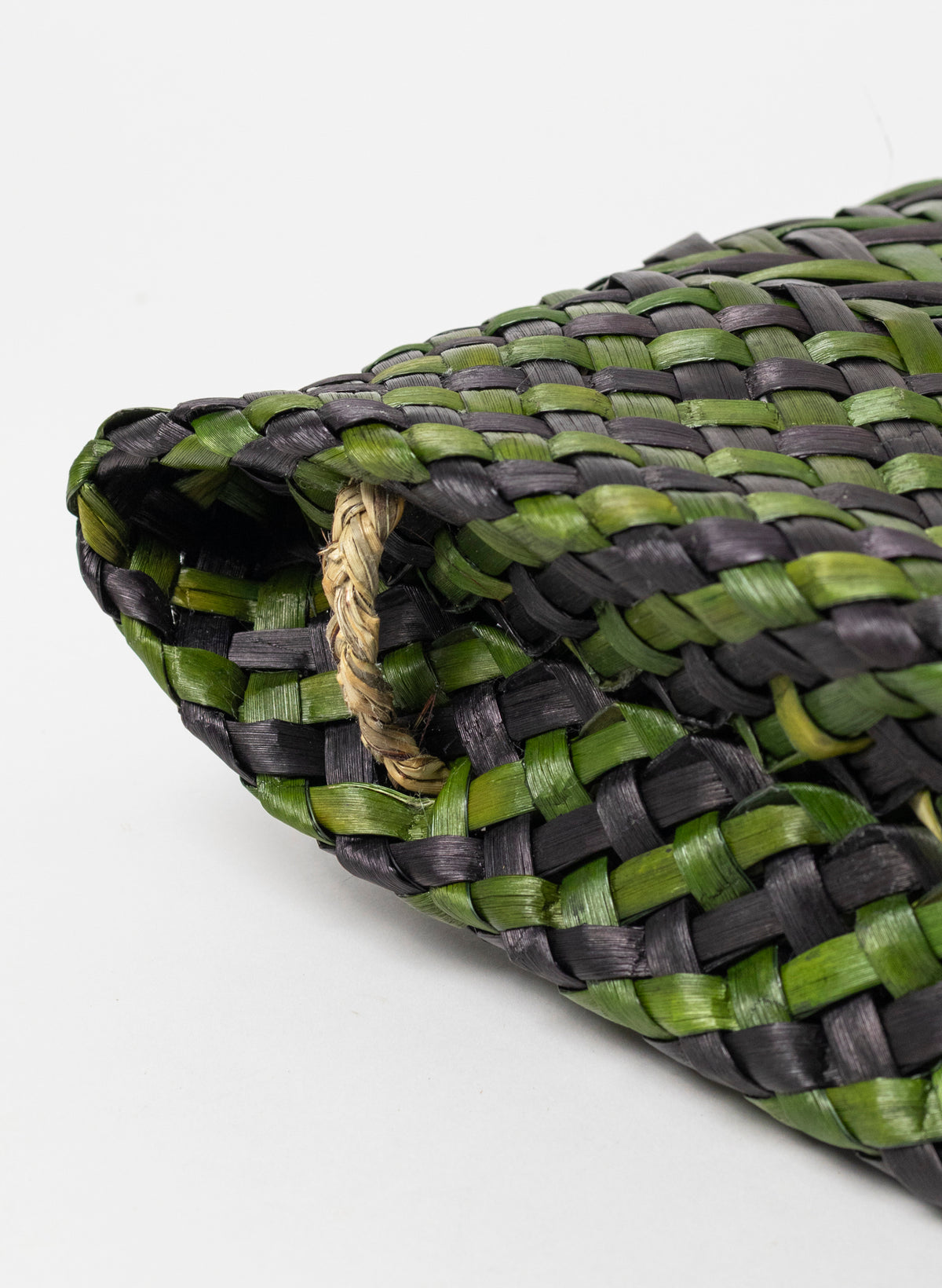 Kete - Green and Black