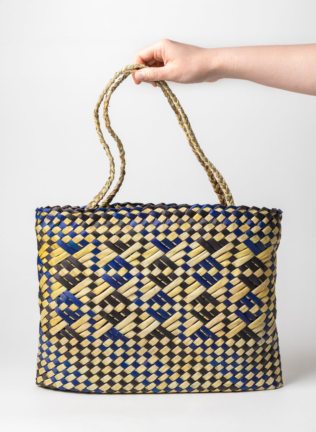 Kete - Natural, Black and Blue