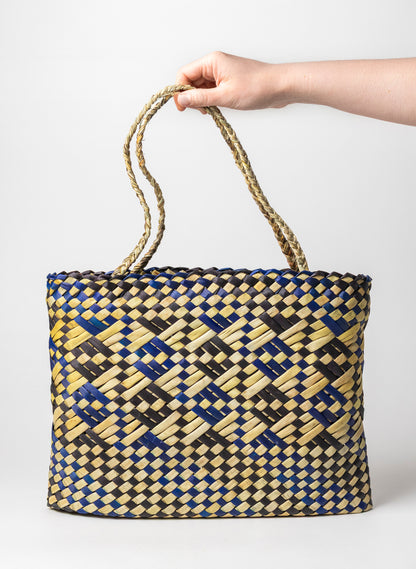 Kete - Natural, Black and Blue