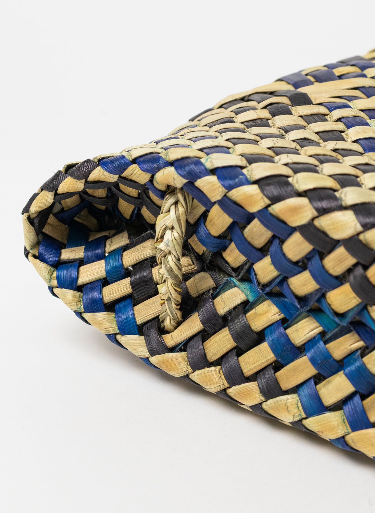 Kete - Natural, Black and Blue