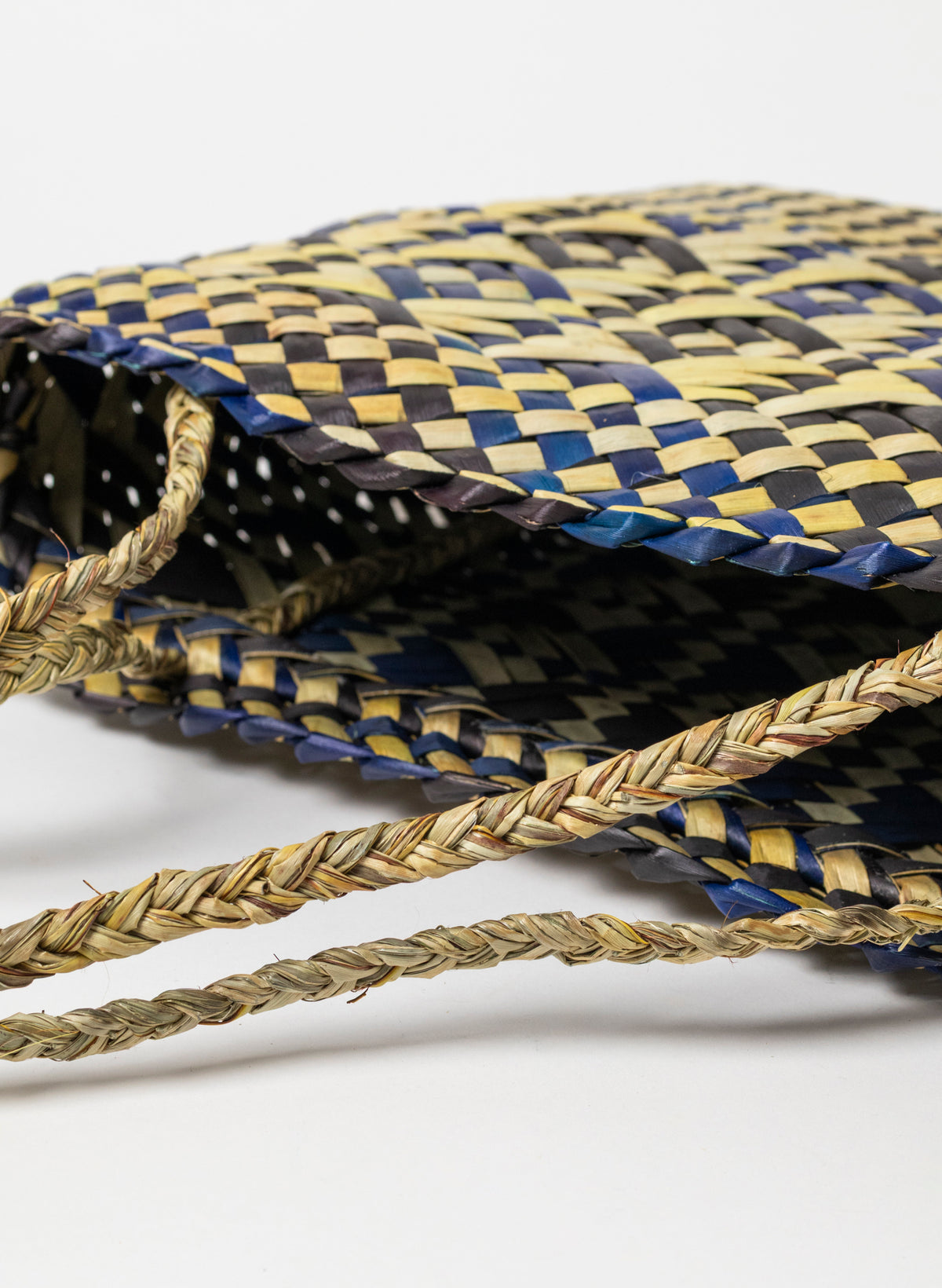 Kete - Natural, Black and Blue