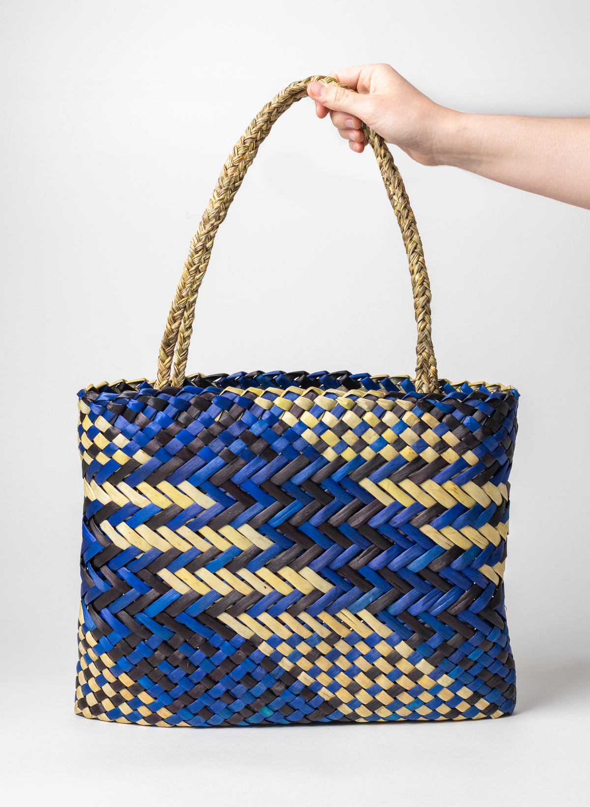 Kete - Natural, Black and Blue