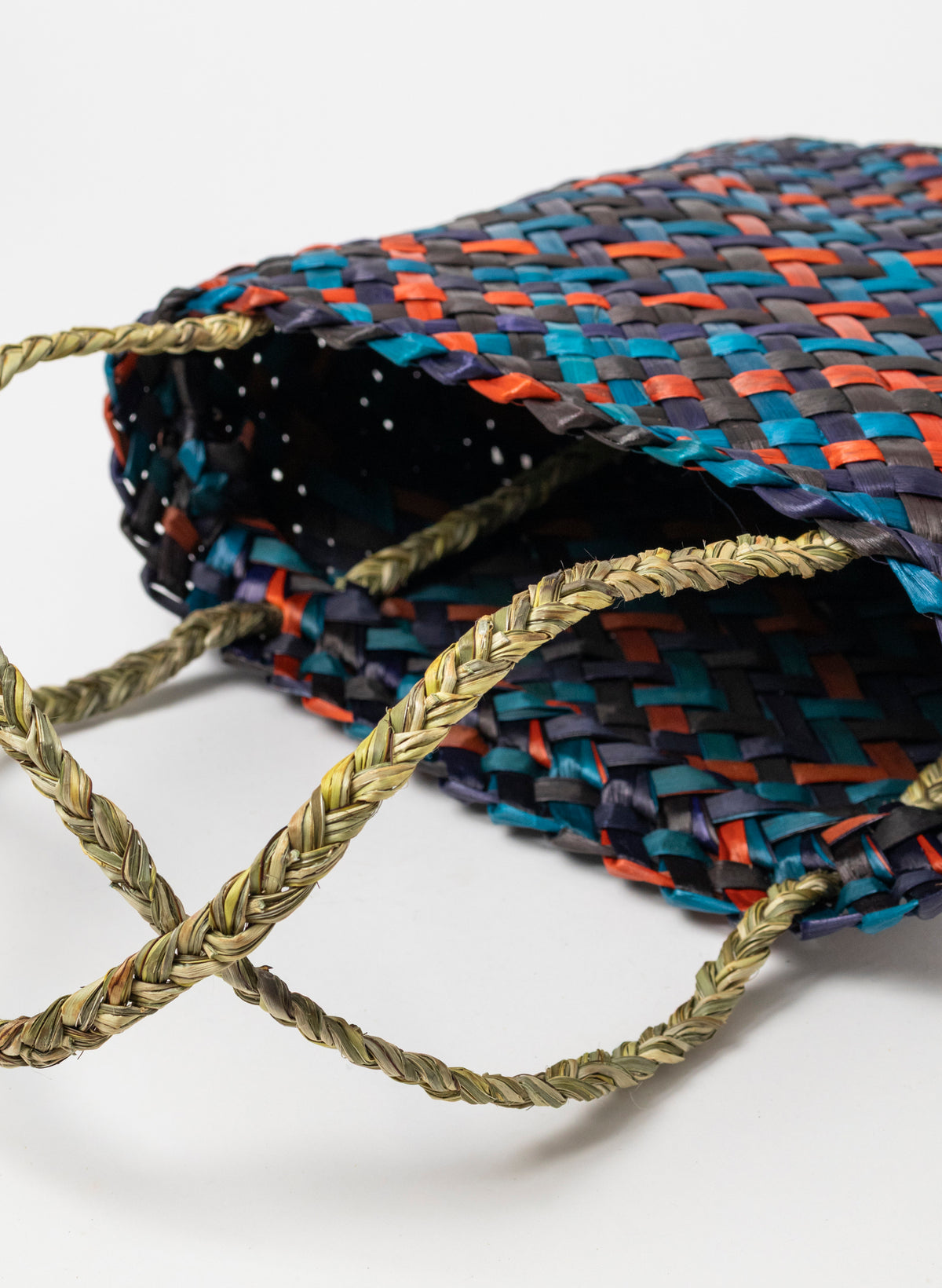 Kete - Black, Red and Blue